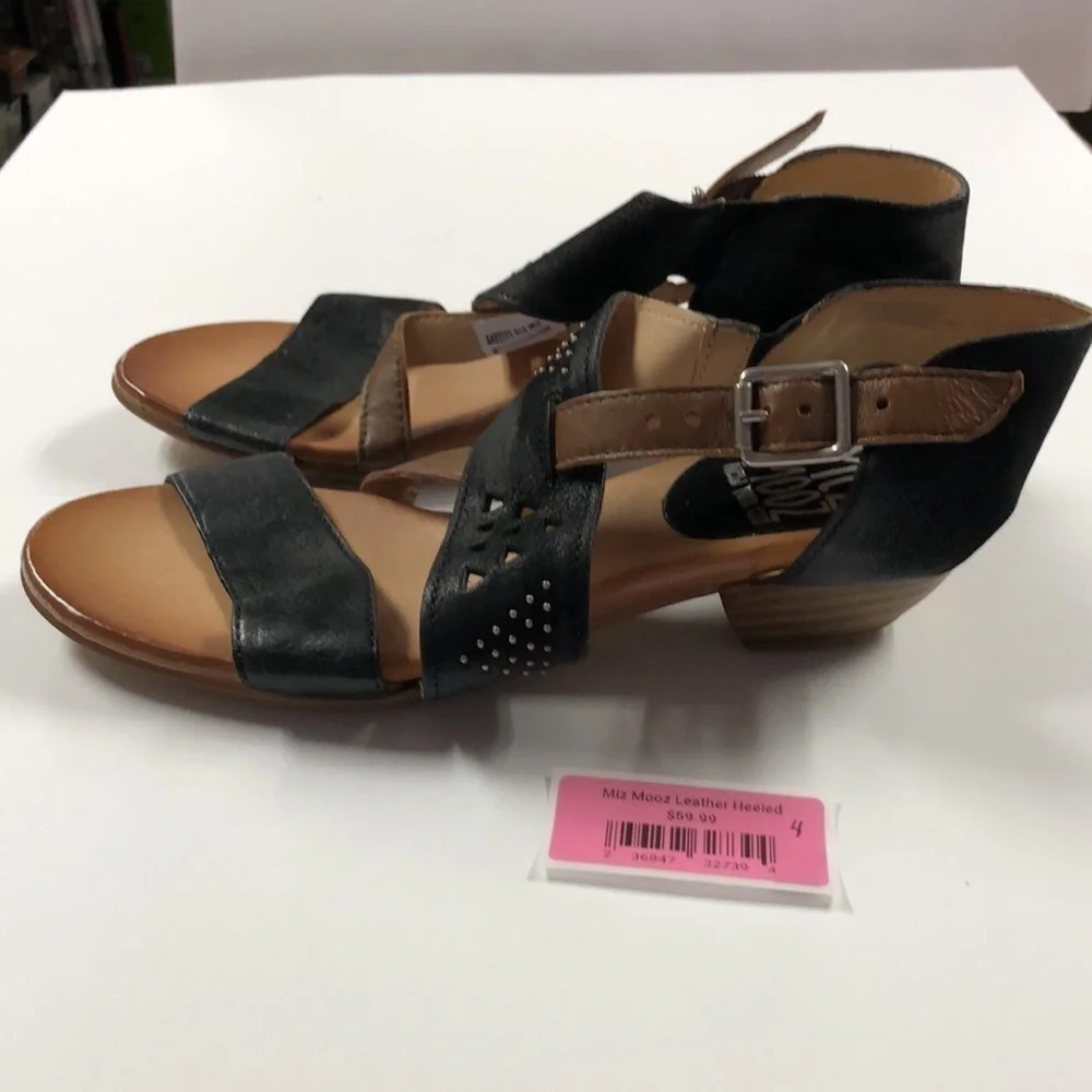 Miz Mooz leather heeled sandals 39 euro =8.5 USA. 4LS